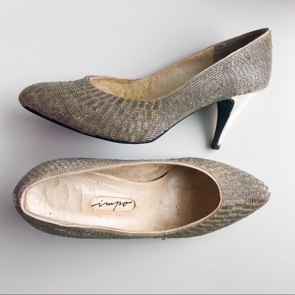 Vintage ❄️GLASS SLIPPERS❄️ - Picture 1 of 8